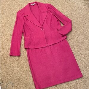 St. John 3 piece Pink Knit Jacket Suit Set